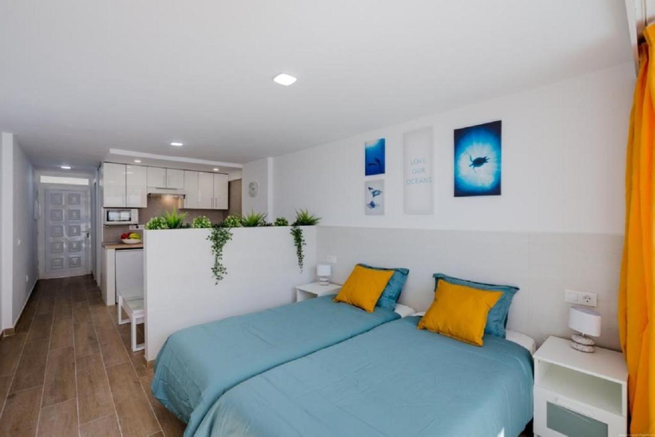 319 Modern Accommodation,Sea View, Wi Fi And Pool Playa de las Américas Extérieur photo