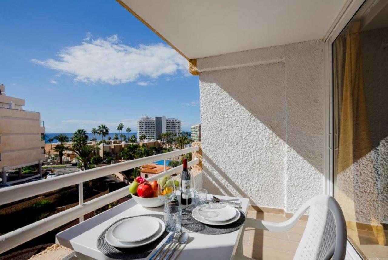 319 Modern Accommodation,Sea View, Wi Fi And Pool Playa de las Américas Extérieur photo
